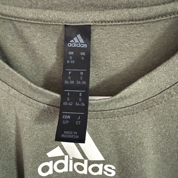 Adidas Olive Green Tee with Logo Size Small - Picture 3 of 3